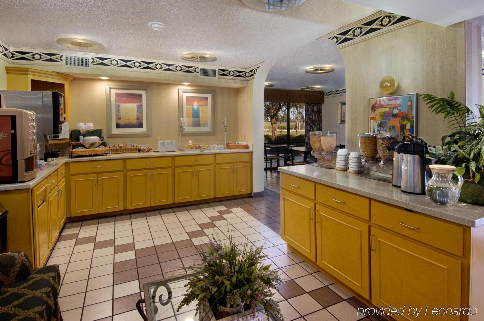 Home2 Suites By Hilton Lake City Restaurace fotografie